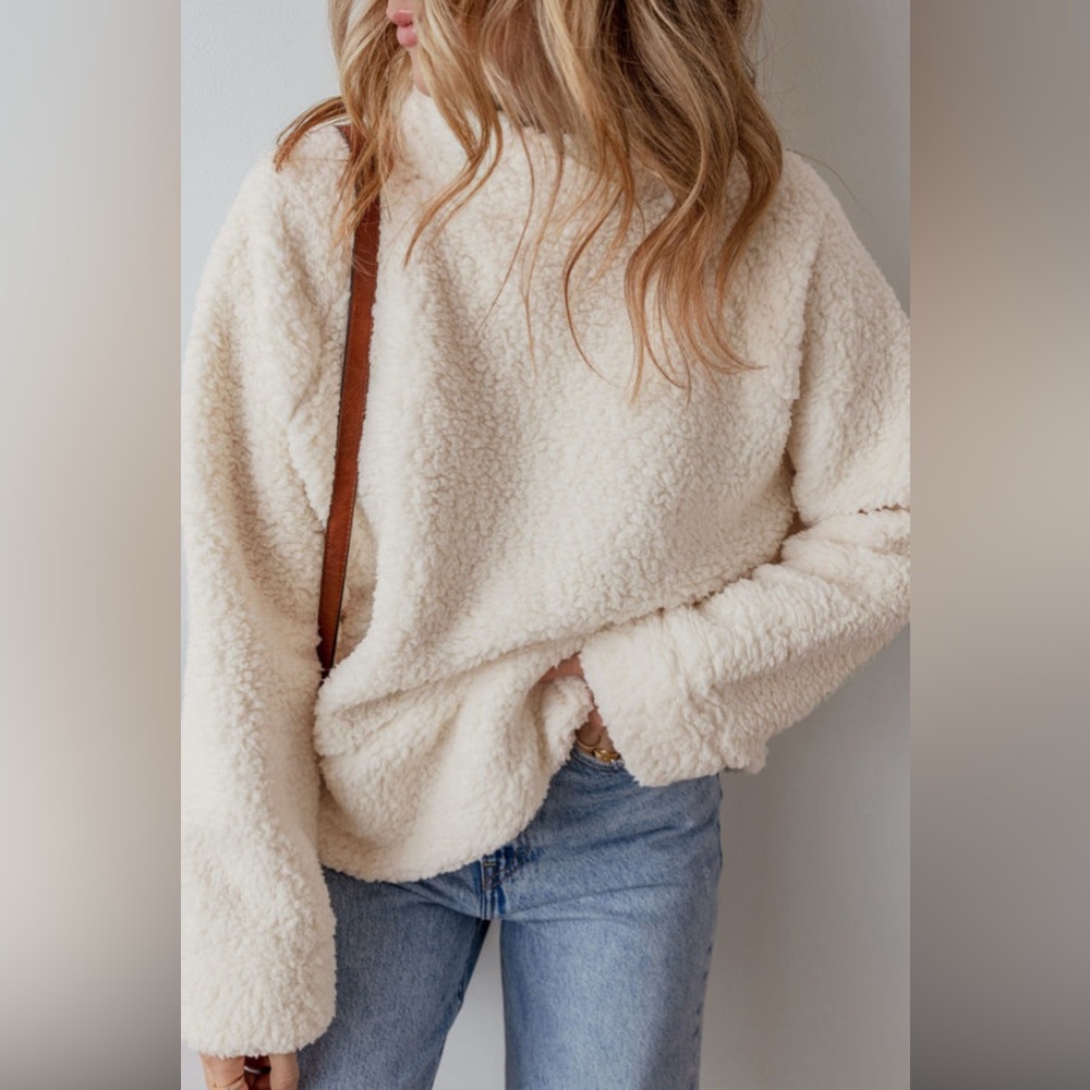 Whitney - solid fleece high neck Sherpa - Picture 3 of 4
